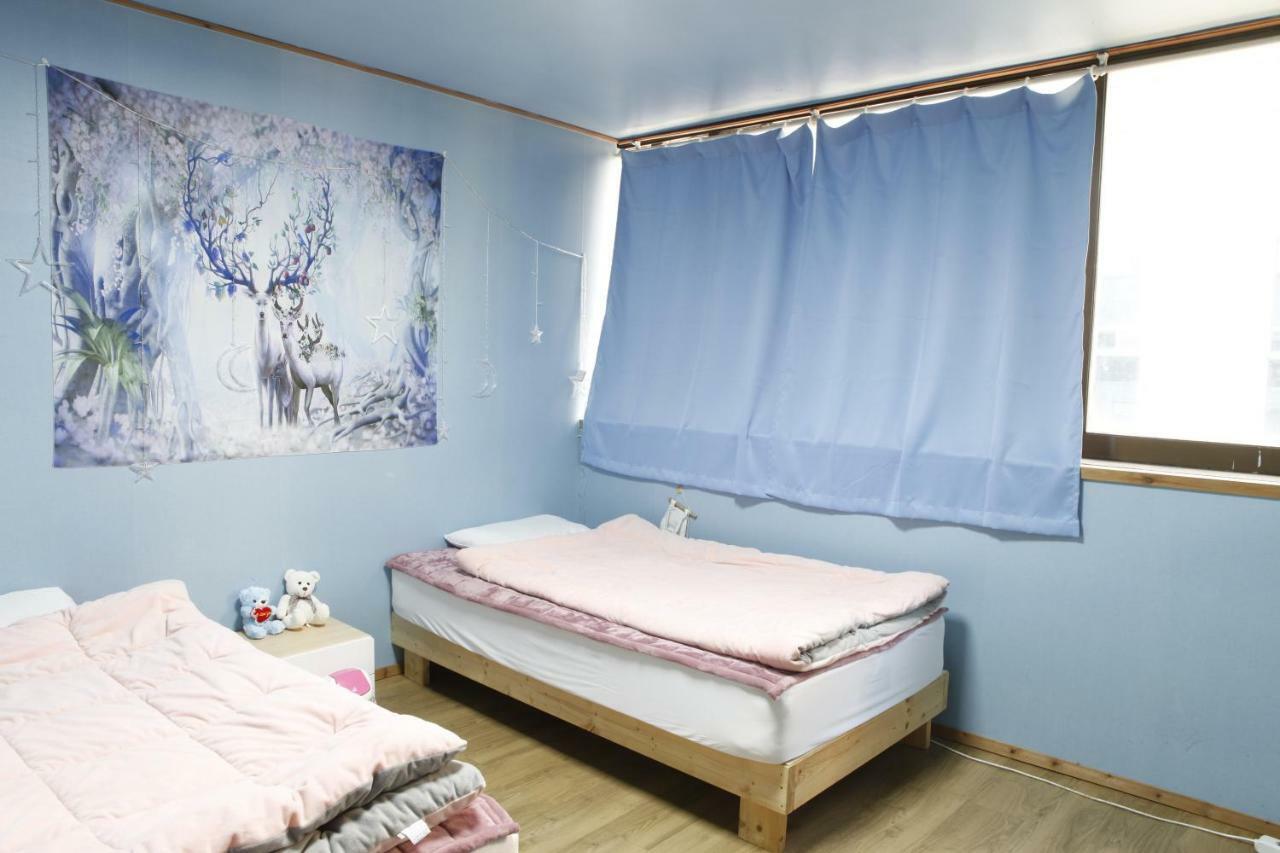 Baozen Guesthouse Jeju by Eksteriør bilde
